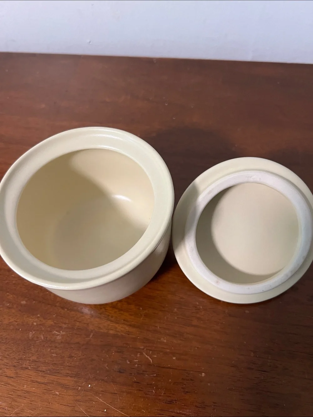 Neutral Cream Ceramic Lidded Sugar Pot